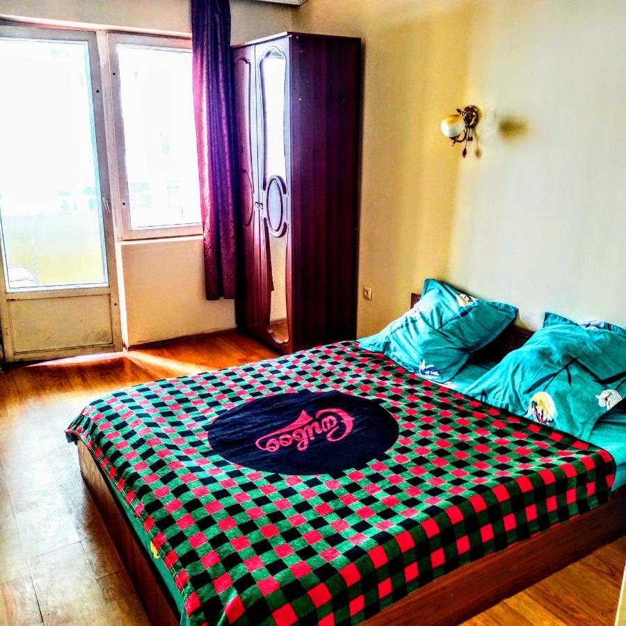 Masala Hostel Batumi Ngoại thất bức ảnh