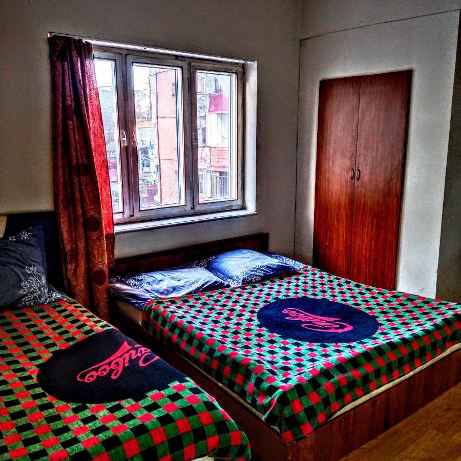 Masala Hostel Batumi Ngoại thất bức ảnh