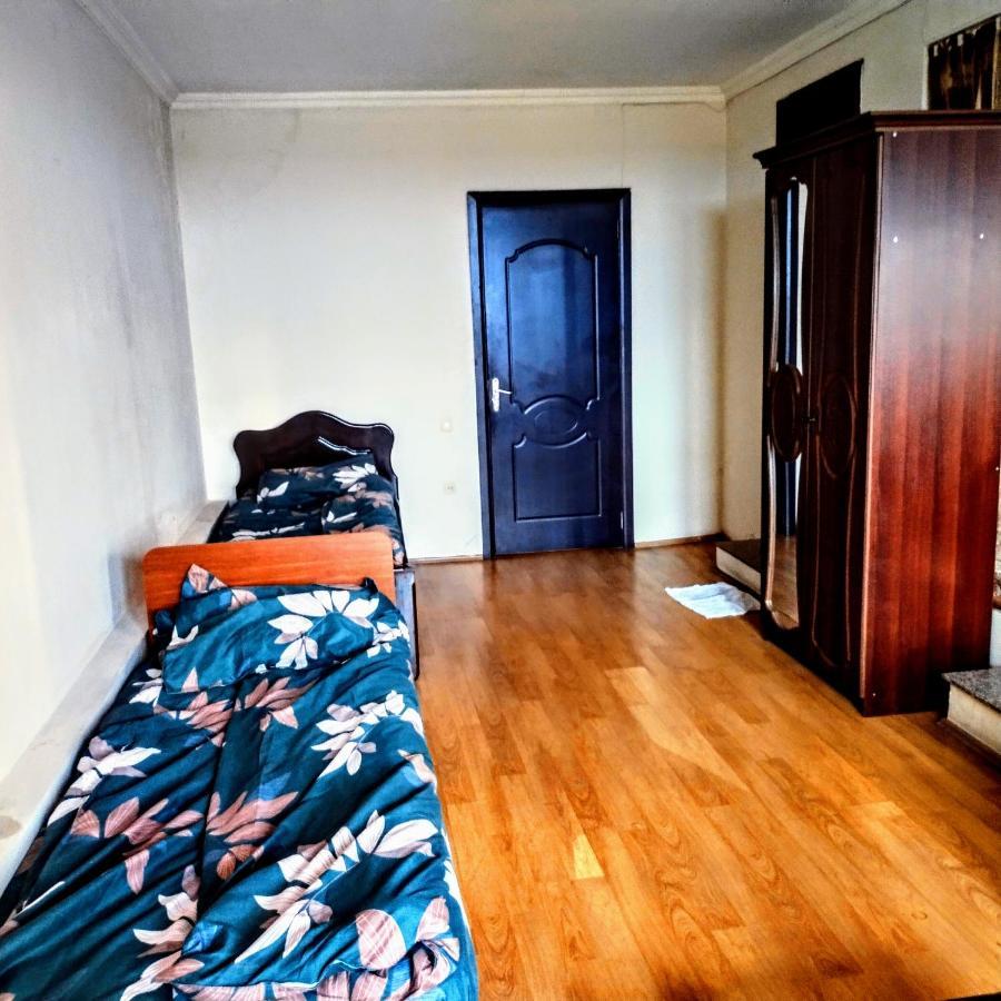 Masala Hostel Batumi Ngoại thất bức ảnh
